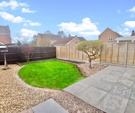 3 bedroom semi-detached house to rent - Photo 3