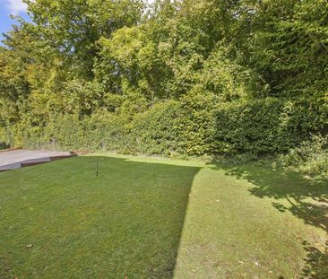 West Wycombe Road, High Wycombe - Photo 6