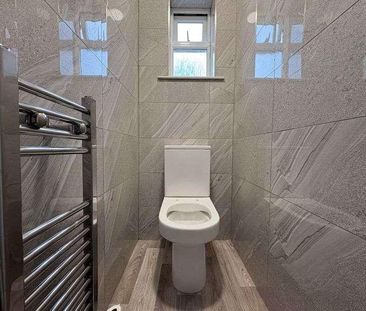 Stirling Close, Uxbridge, UB8 - Photo 6