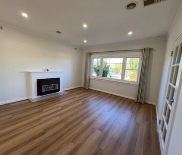 21 Marston Street, Bentleigh - Photo 2