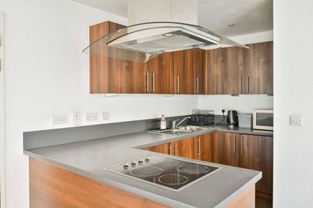 2 bedroom flat to rent - Photo 5