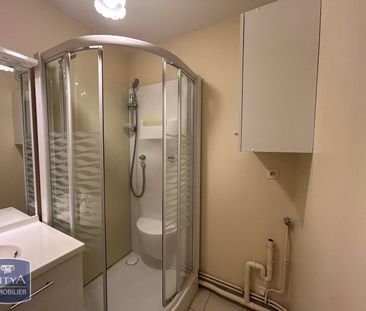 Location Appartement 3 pièces 56m² BOURG EN BRESSE 01000 - Photo 2