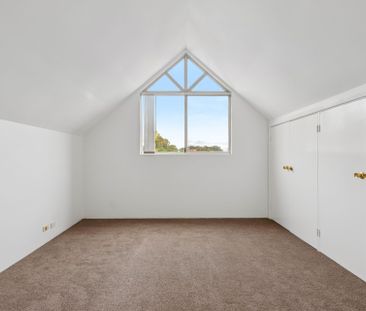 3 X 2 Townhouse in Cul-De-Sac - Photo 4