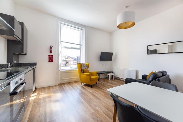 2 bedroom apartment to rent - Photo 1