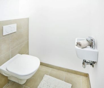 Chic am Wasser - 2-Zimmer-Wohnung mit Balkon im 11.OG| an der Alten... - Foto 3