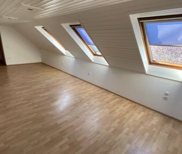 Helle, freundliche 2,5 Zimmer Wohnung direkt in Gerasdorf - Foto 5