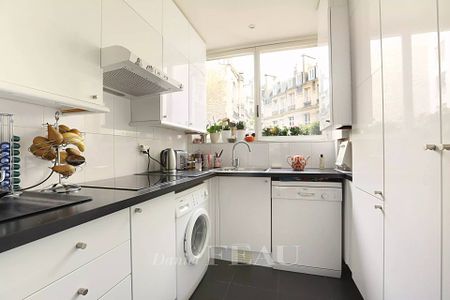 Location appartement, Paris 16ème (75016), 3 pièces, 88.76 m², ref 84706341 - Photo 2