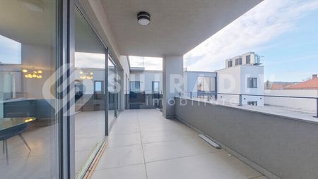 Penthouse de lux cu 3 terase – 150 mp – Parcul Central | 2 parcări subterane S20839 - Fotografie 4