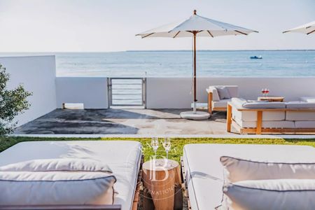 VILLA D'EXCEPTION « VILLA FOREST » EN PREMIÈRE LIGNE AU PYLA-SUR-MER AVEC VUE PANORAMIQUE, PISCINE, JACUZZI ET SERVICES DE LUXE - CAPACITÉ 14 PERSONNES - Photo 2