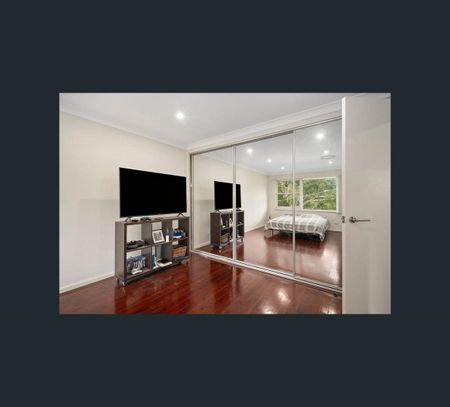1/3 Charles Court, North Rocks, NSW 2151 - Photo 3
