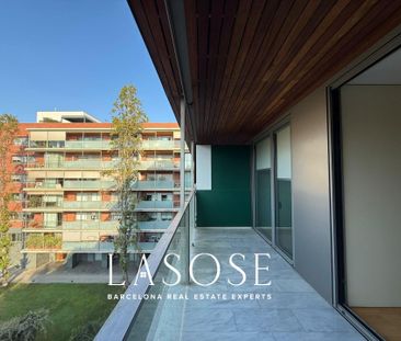 300m² Apartment to rent in Sant Gervasi - La Bonanova, Barcelona wi... - Photo 2