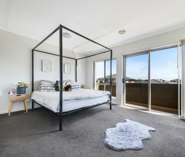 20 Yosemite Street, Point Cook VIC, Belconnen - Photo 3