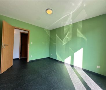 Gelijkvloers 2 slaapkamer appartement met garage in centrum van Geel - Foto 1