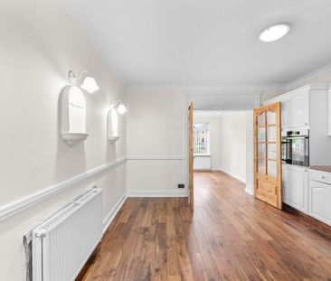 4 bedroom semi-detached house to rent - Photo 1