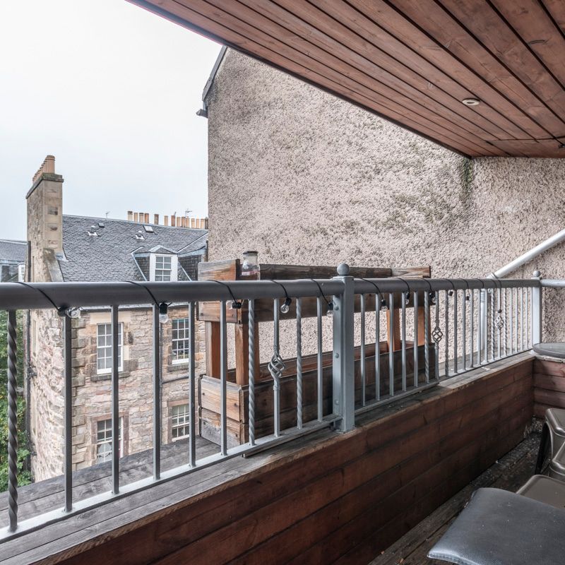 04P - East Crosscauseway, Edinburgh, EH8 9HD - Photo 1