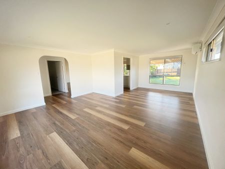 Waterfront Home for Rent - Photo 2