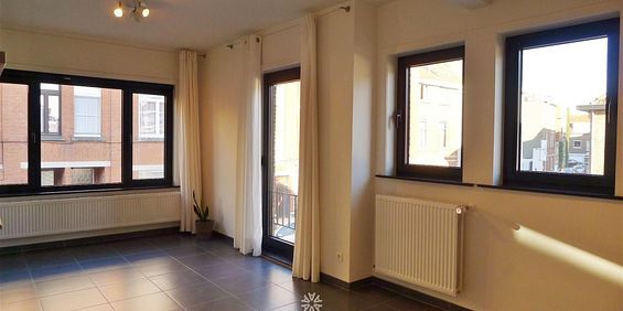Ruim duplex appartement met apparte studio te huur in Gent - Photo 3