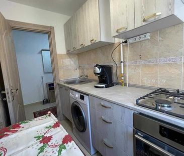 Apartament cu 2 camere Constanta - Photo 6
