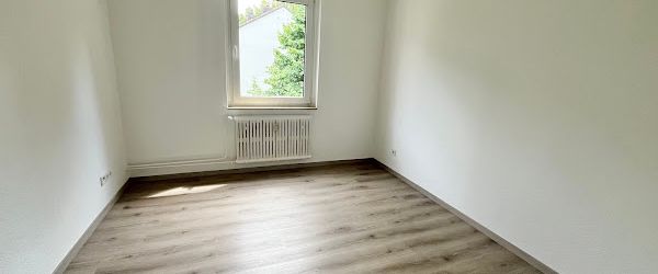 Toll geschnittene 3-Zimmer-Wohnung mit Tageslichtbad! - Foto 1