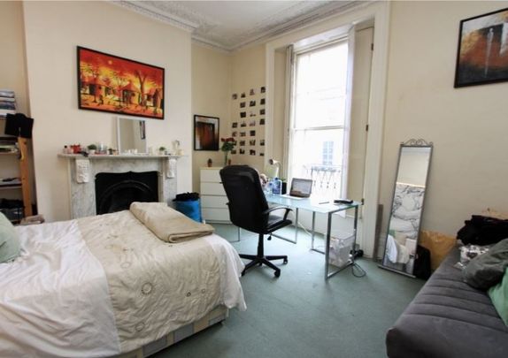 Student Properties to Let - Photo 1