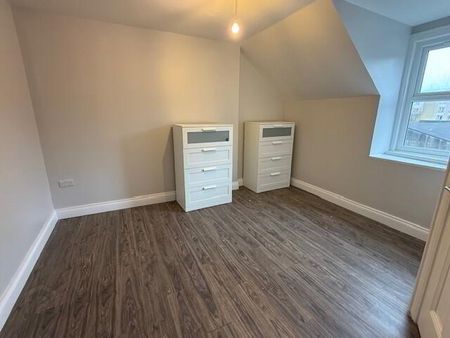 18 Northland Row, Dungannon, BT71 6AP - Photo 3