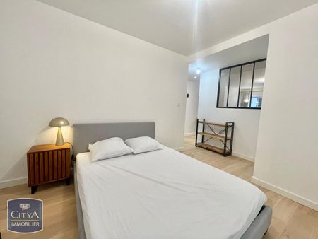 Location Appartement 1 pièce 34m² LYON 2ème - Photo 4