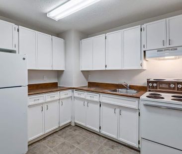 Premier Suite - 1 Bedroom - Photo 1
