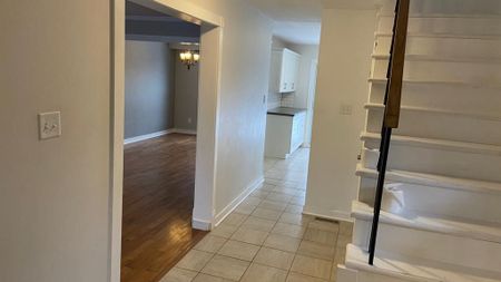 For Lease - 146 Fanshawe Drive, Brampton, Ontario - Photo 3