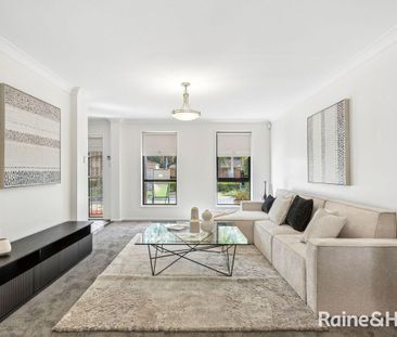 Freshly Carpeted & Painted Family Home in Rouse Hill - Photo 3