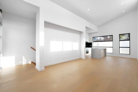 2/114 Atkinson Street, Templestowe - Photo 4
