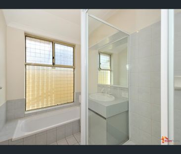11 Muir Close, Waikiki, WA 6169 - Photo 5