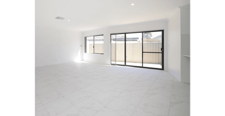 Property headline and description 🏡 Modern 3x2 Home with Double Garage – Prime Banksia Grove Location WITHIN 100m from the shops! - Photo 4