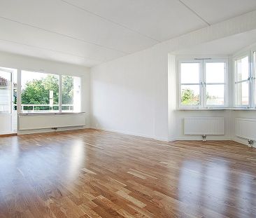 Jungfruns Gata 415, Brandbergen - Photo 1