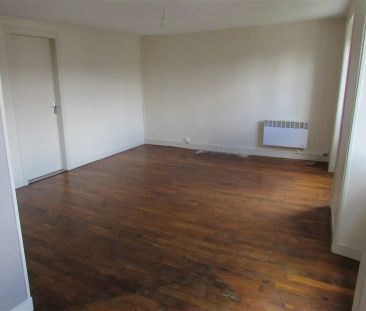 Location appartement 2 pièces - 33m² à Fougeres (35300) - Photo 3