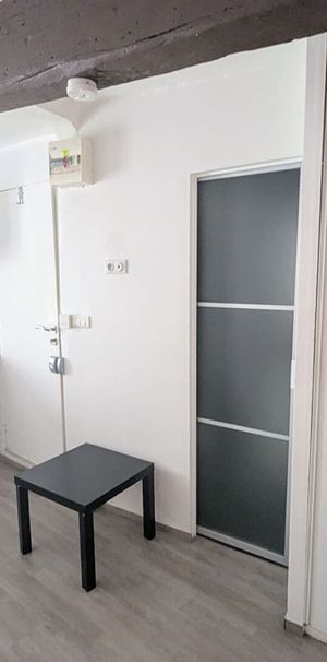 AIX EN PROVENCE CENTRE-VILLE APPARTEMENT T1 MEUBLE, - Photo 1