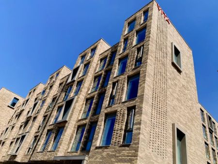 Three Bedroom - Photo 5