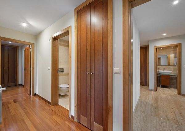 3 Bedroom Apartment with swimming pool, Alto de Algés, Oeiras