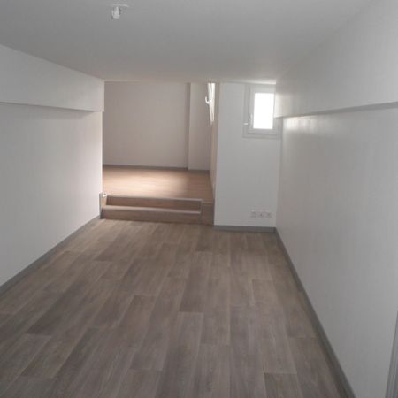 Location Appartement 1 pièce 47m² GRANVILLE 50400 - Photo 4