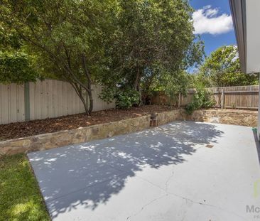 Four Bedroom Family Home - Photo 2