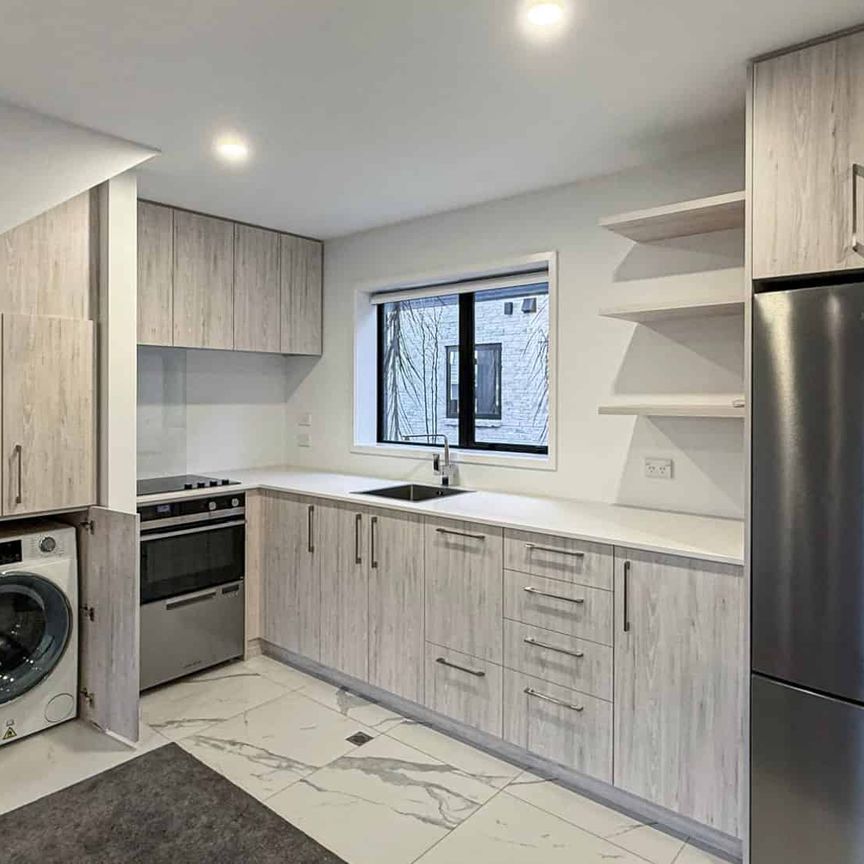 2/5 Shearer Avenue, Papanui, Christchurch - Photo 1