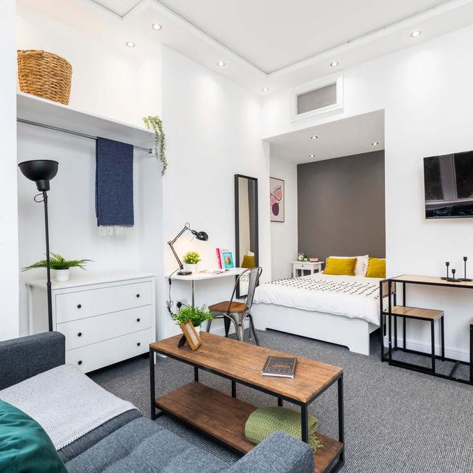 1 bedroom flat to rent - Photo 1