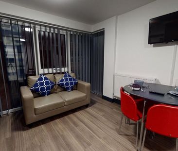 1 bedroom private hall to rent - Photo 6