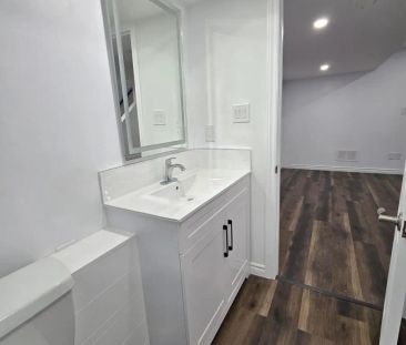 511- B PARADE DRIVE - Photo 6