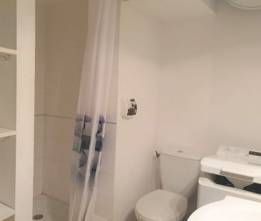 NIMES CENTRE VILLE GAMBETTA - Location Meublée T3 45 m2 RDC - Photo 3