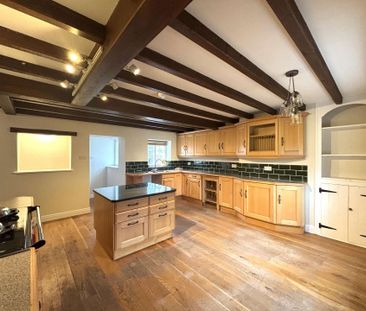 3 Bed Detached Cottage with Substantial Plot and Outbuildings - Photo 6