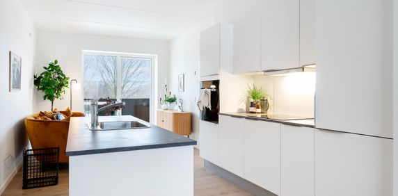 2 vær med køkken alrum og altan - Photo 2