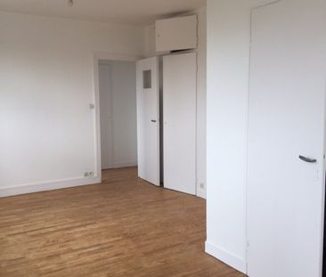 APPARTEMENT F1 QUARTIER ST PAUL - Photo 3