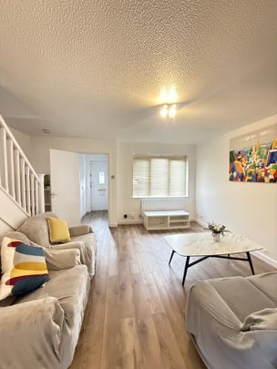 3 Bed Semi-Detached House, Old York Street, M15 - Photo 1