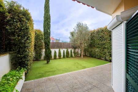 Moradia T4 em Lisboa - Photo 2