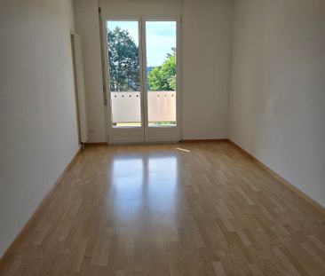 Helle Wohnung mit zwei Balkonen ruhig und familienfreundlich - Photo 1